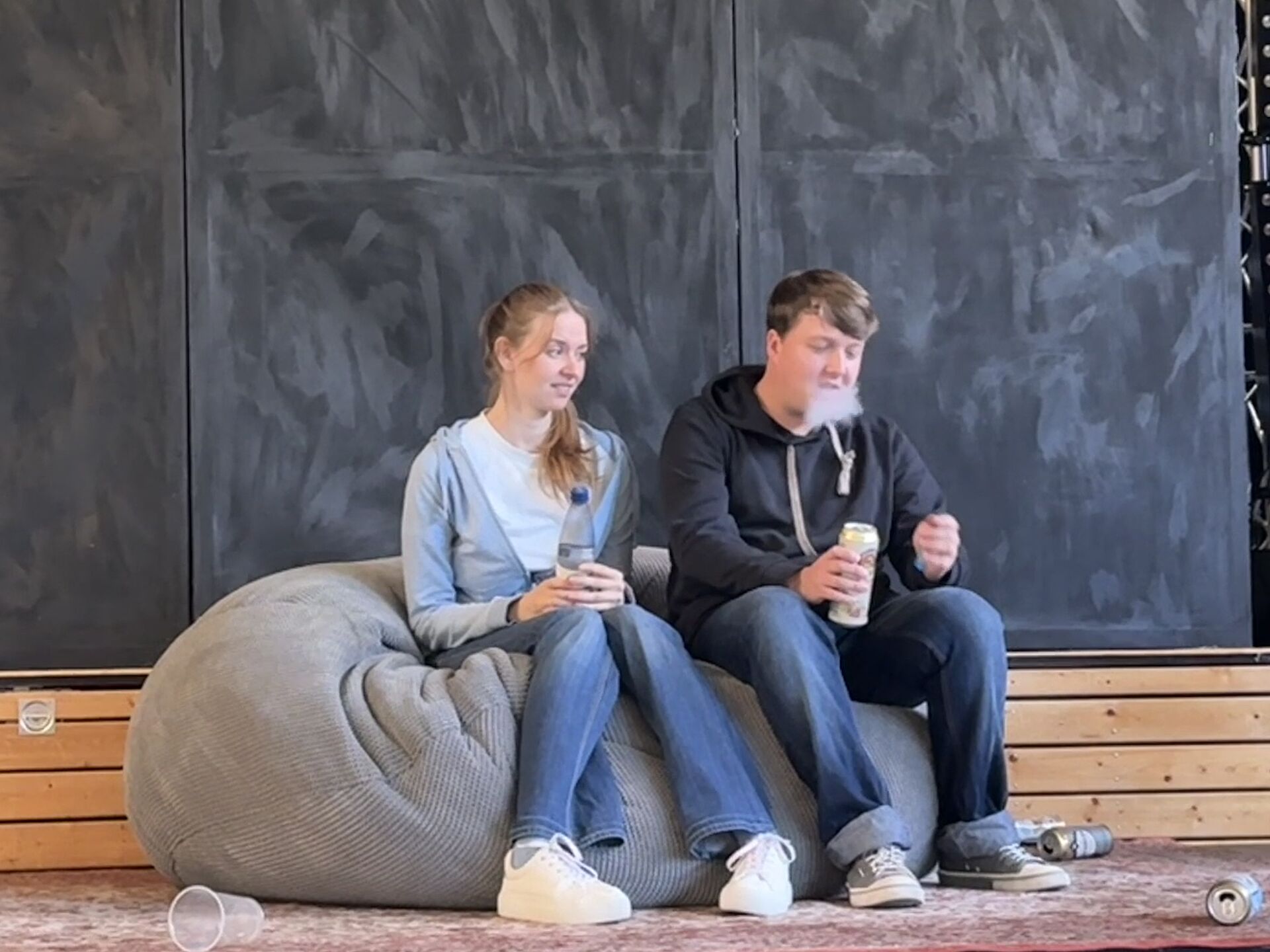 Entscheidungen - ein Theaterstück zum Thema Sucht